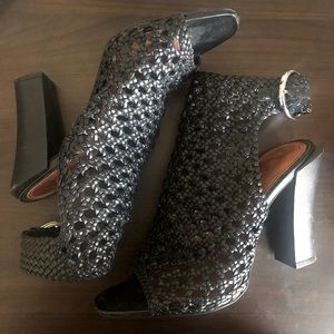 Zara open toe black sling-backs, 7.5